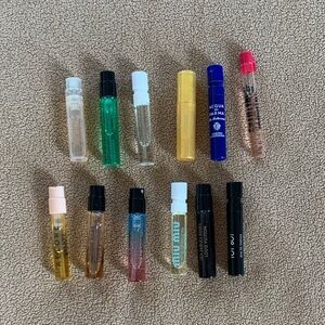 Assorted Women's Fragrance Sample Set